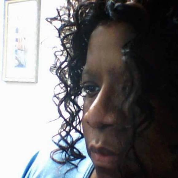 Meet your Posher, Alice - Picture 1 of 1